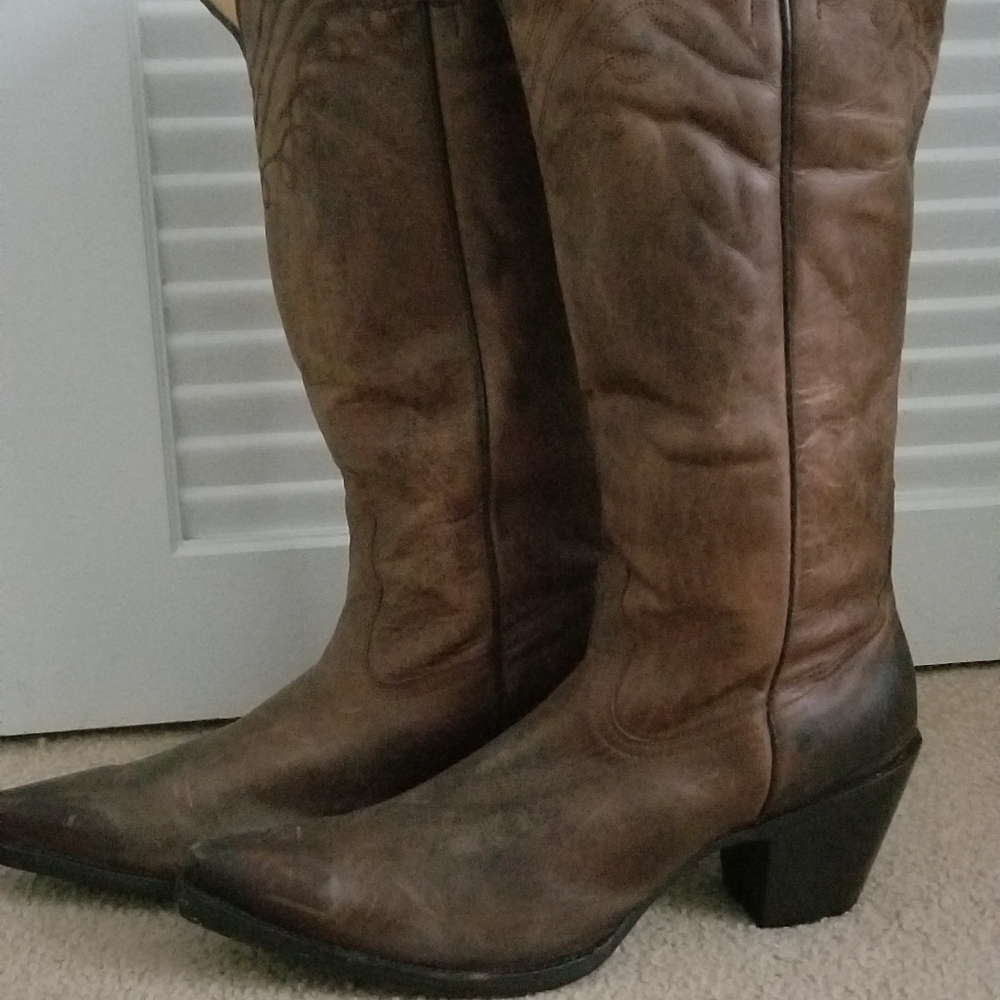 Women's boots